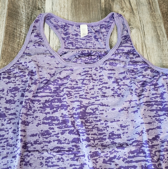 Workout tank top - Picture 6 of 10